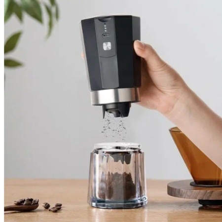 Кофемолка аккумуляторная Circle Joy Electric Coffee Grinder, чёрно-серебристая